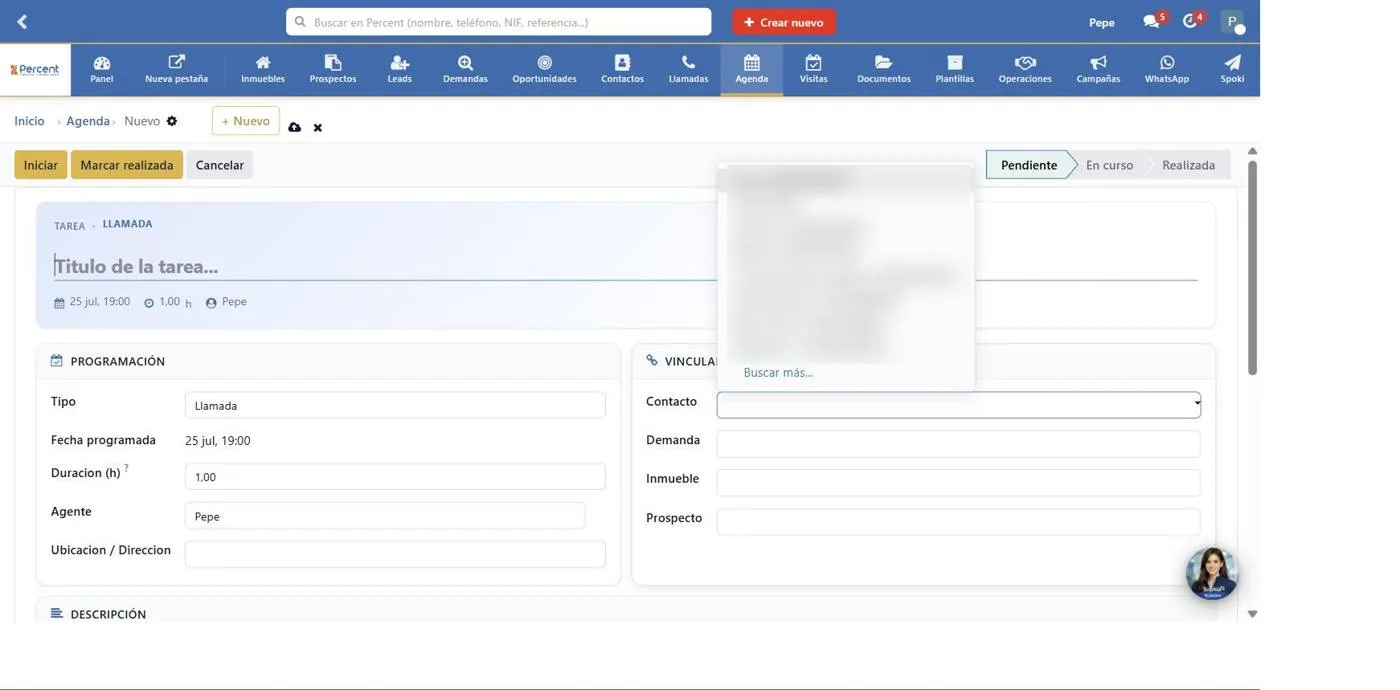 Desplegable del selector Contacto dentro de Vinculada a