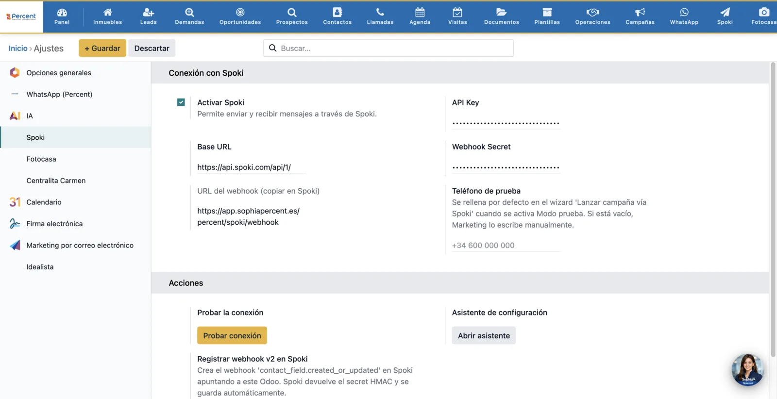 Panel de Ajustes con opciones generales e integraciones (WhatsApp, IA, Spoki, Fotocasa, Carmen, Calendario, Idealista)