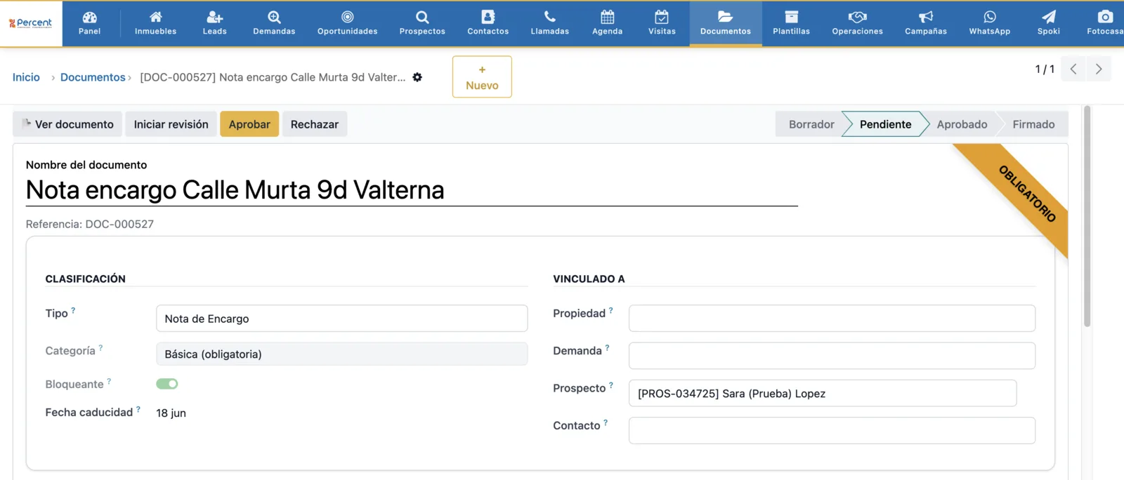 Ficha de un documento con nombre, tipo, categoría, estado y vínculo